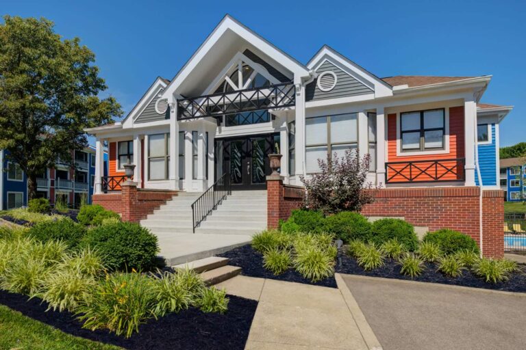 The resident exclusive clubhouse at our Blue Ash apartments.