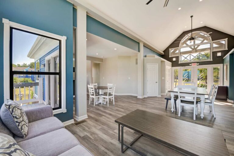 Enjoy the clubhouse at our Blue Ash apartments that are resident exclusive.